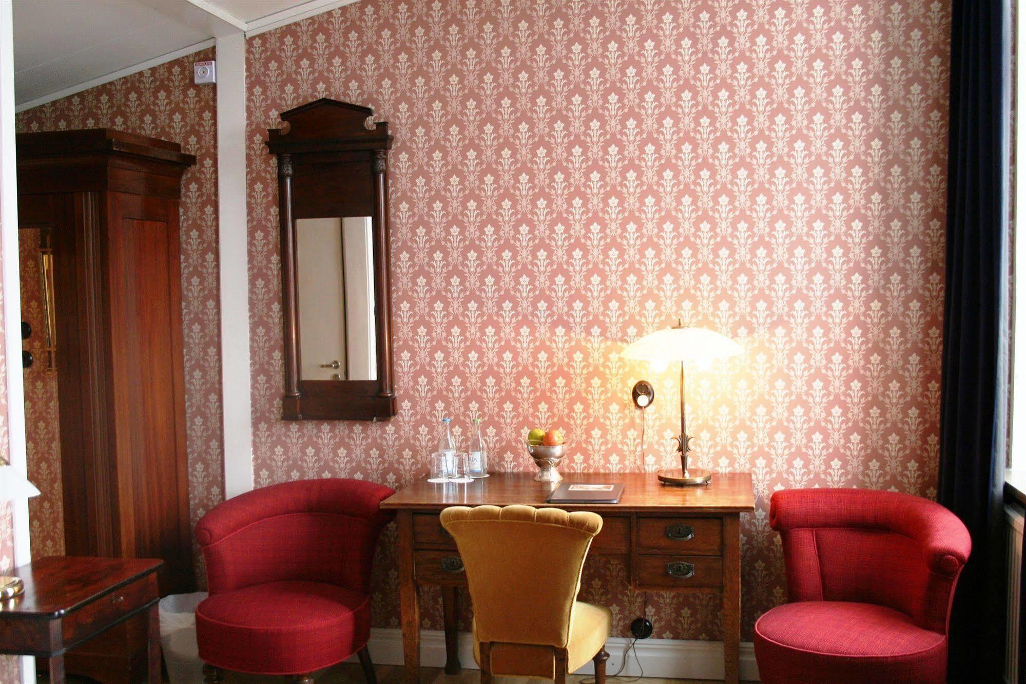 Laholms Stadshotell Екстер'єр фото